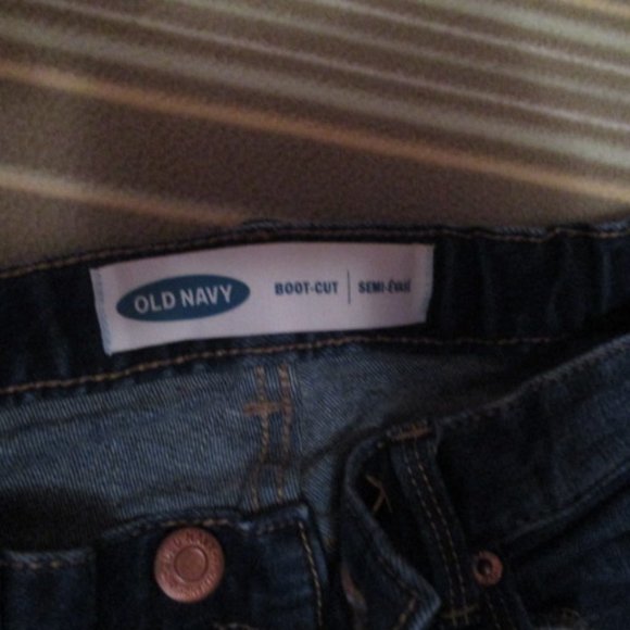 Bundle 3 for $15 - Old Navy Boot Cut Jeans - 2 Pairs - Picture 4 of 4